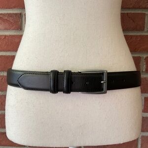 Eddie Bauer Men’s Black Leather Adjustable Belt Size 34